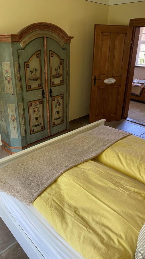 Propstei Wechterswinkel Bed & Breakfast ภายนอก รูปภาพ