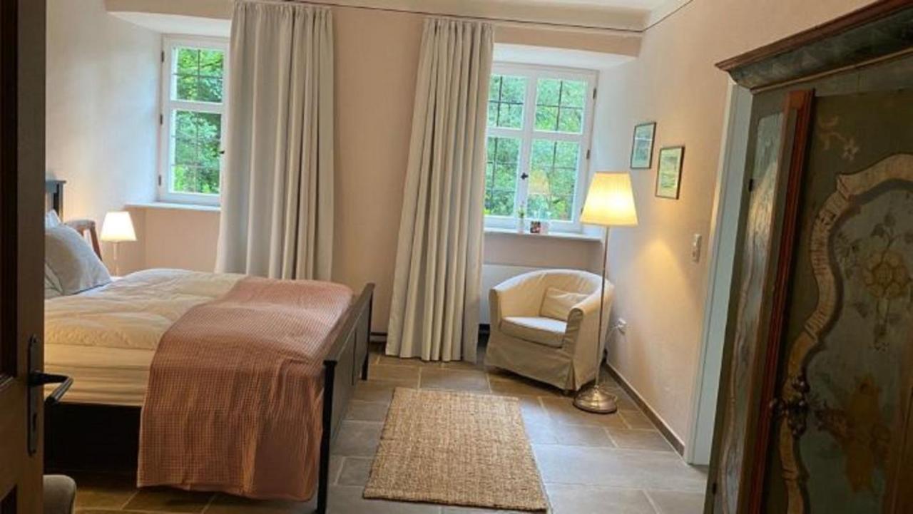Propstei Wechterswinkel Bed & Breakfast ภายนอก รูปภาพ